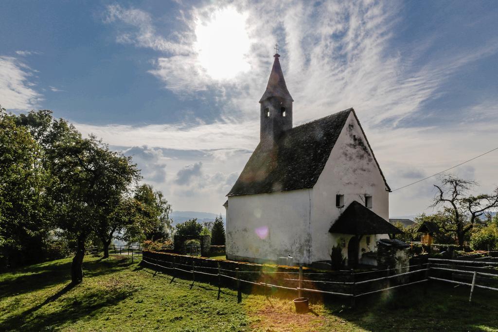 Отель Trippelgut - Schlafgut Фельдкирхен  Экстерьер фото